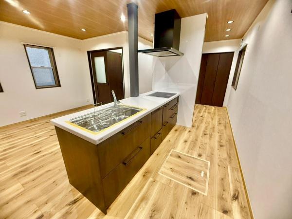 春日井市鳥居松町１丁目の中古一戸建て