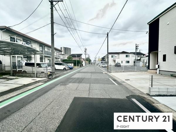 豊明市新田町門先の新築一戸建