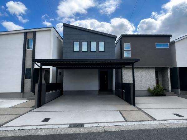 春日井市知多町２丁目の中古一戸建