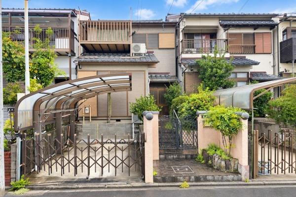 名古屋市中村区城屋敷町2丁目の中古一戸建