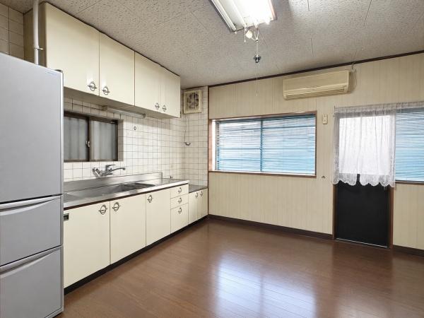 名古屋市中村区城屋敷町２丁目の中古一戸建て