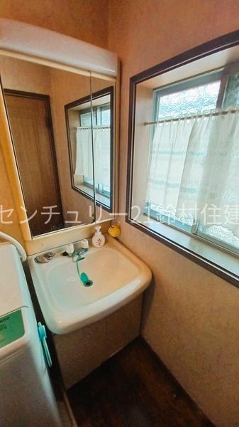 岩倉市曽野町居屋敷の中古一戸建て