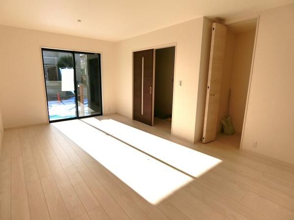 リーブルガーデン江南市飛高町泉　2号棟