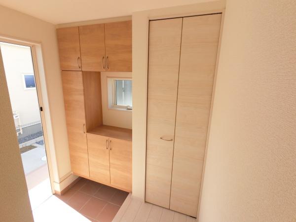 リーブルガーデン江南市勝佐町西郷　2号棟