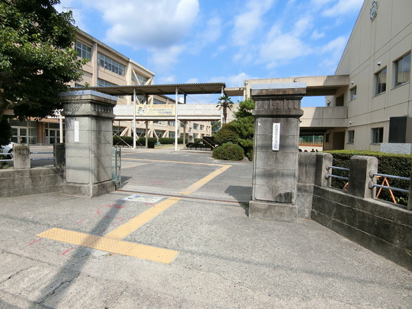 犬山市大字五郎丸字猿屋東の中古一戸建て(犬山市立犬山南小学校)