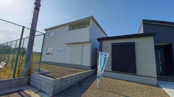 リーブルガーデン一宮市冨田第１期　３号棟