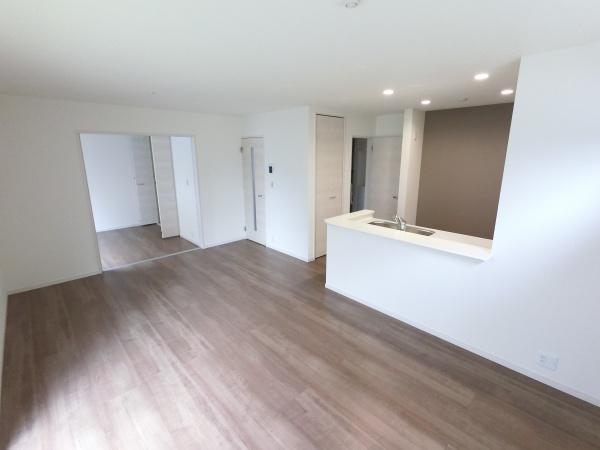 リーブルガーデン江南市後飛保町第3　2号棟