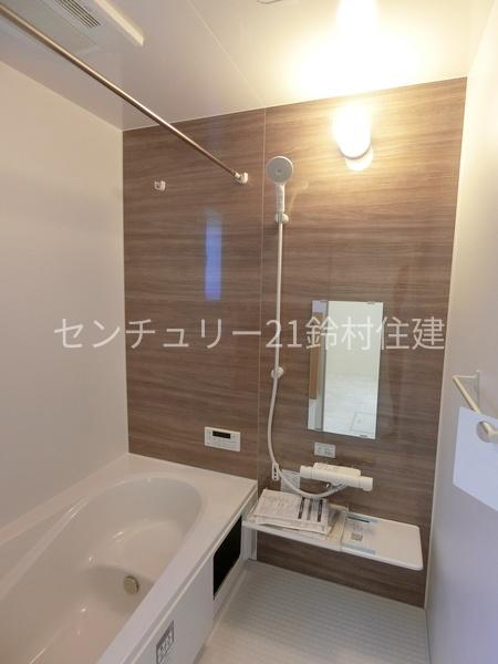 リーブルガーデン江南市河野町第一期 4号棟(バス)