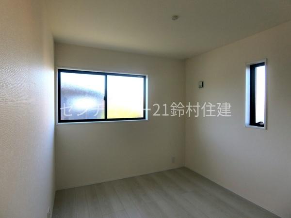 リーブルガーデン江南市河野町第一期 4号棟(洋室)