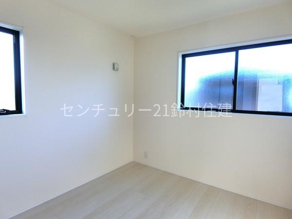 リーブルガーデン江南市河野町第一期 4号棟(洋室)