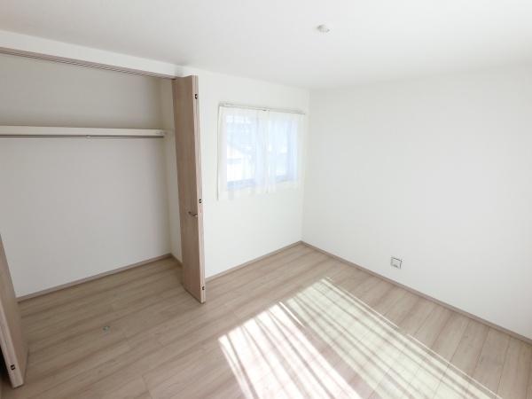 ハートフルタウン江南市今市場 1号棟(洋室)