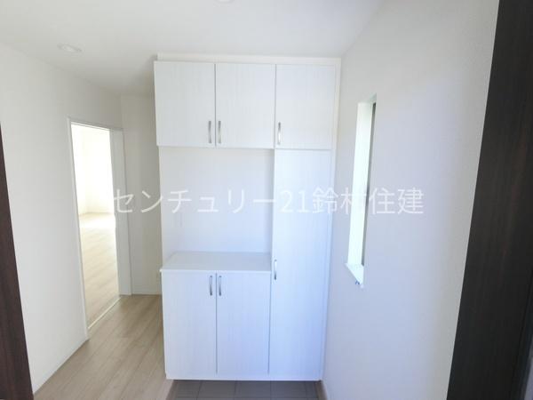 ハートフルタウン江南市今市場 3号棟(玄関)