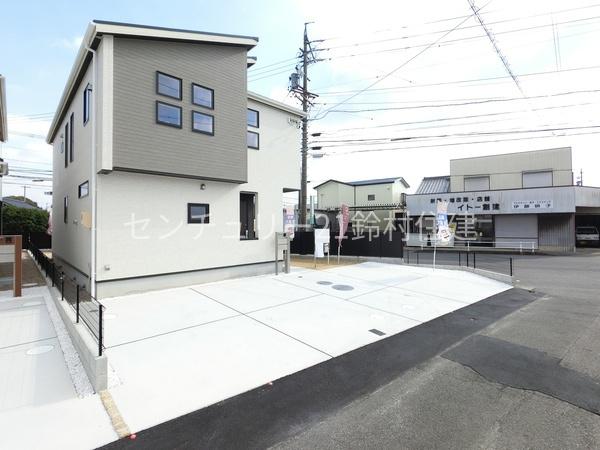 ブルーミングガーデン江南市村久野町寺東　3号棟