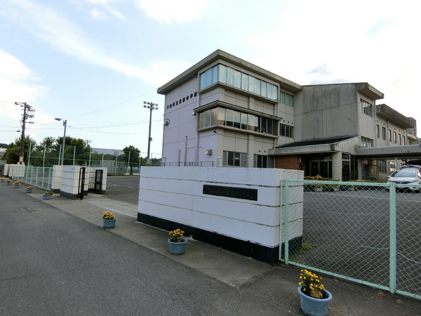 犬山市大字羽黒字堂ケ洞の中古一戸建て(犬山市立東部中学校)