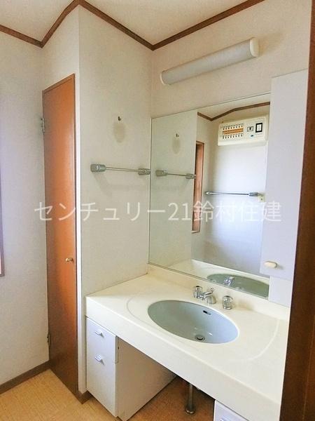 丹羽郡扶桑町大字高雄字東寺子の中古一戸建て