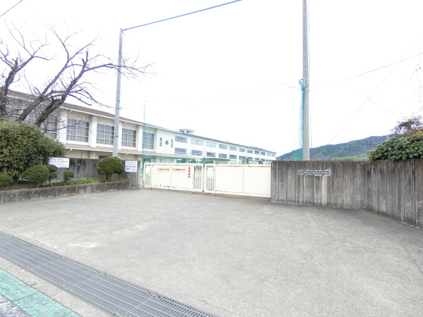 犬山市字天神の中古一戸建て(犬山市立南部中学校)