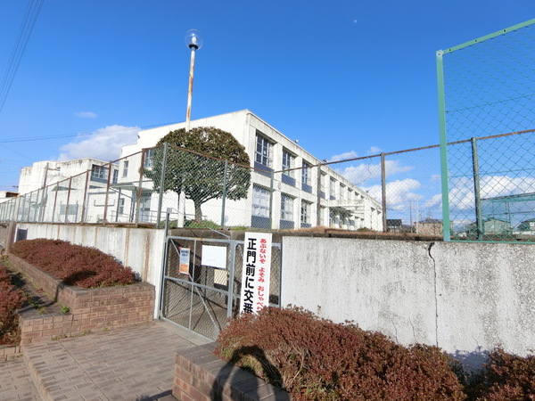 犬山市大字犬山字西古券の土地(犬山市立犬山西小学校)