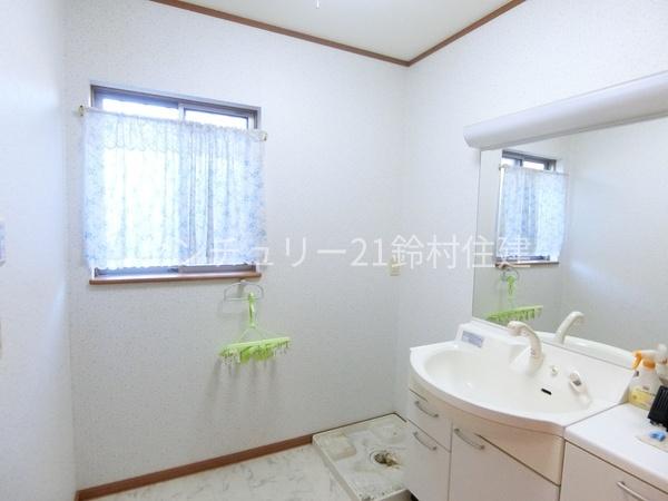 江南市布袋下山町南の中古一戸建て