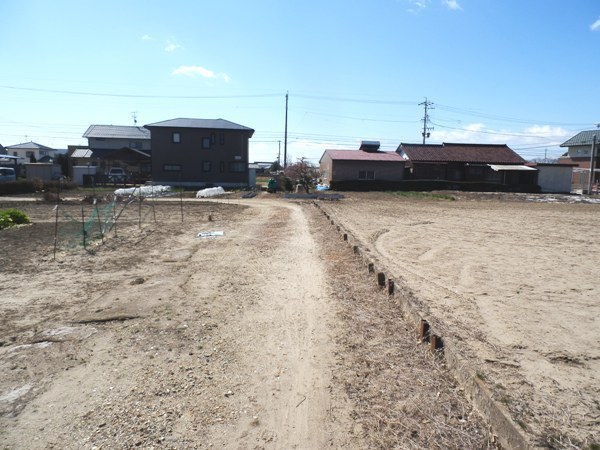 江南市小杁町林の土地