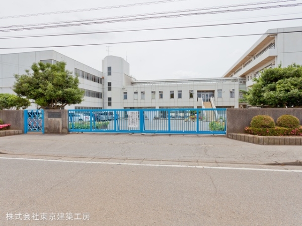 四街道市大日の土地(四街道市立四街道北中学校)