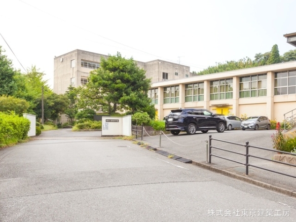 市原市椎の木台2丁目の土地(市原市立有秋中学校)