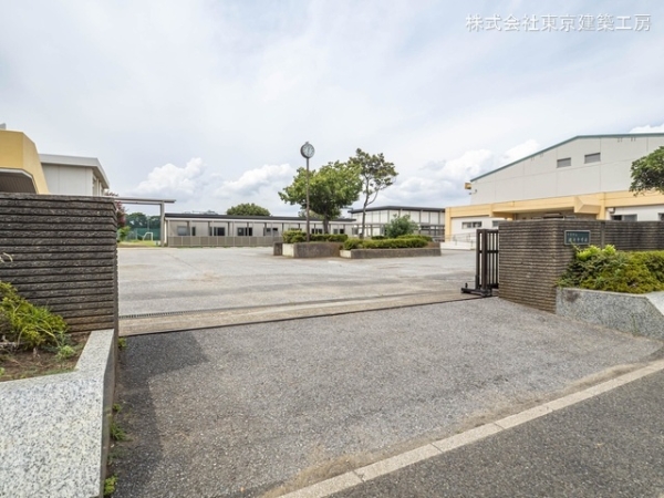 千葉市美浜区磯辺4丁目の新築一戸建(千葉市立磯辺中学校)
