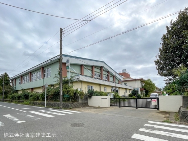 八千代市勝田台4丁目の新築一戸建(八千代市立勝田台南小学校)