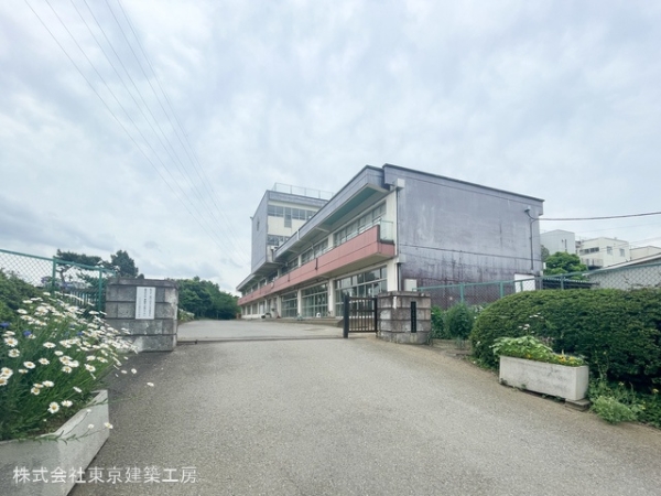 八千代市勝田台4丁目の新築一戸建(八千代市立勝田台中学校)
