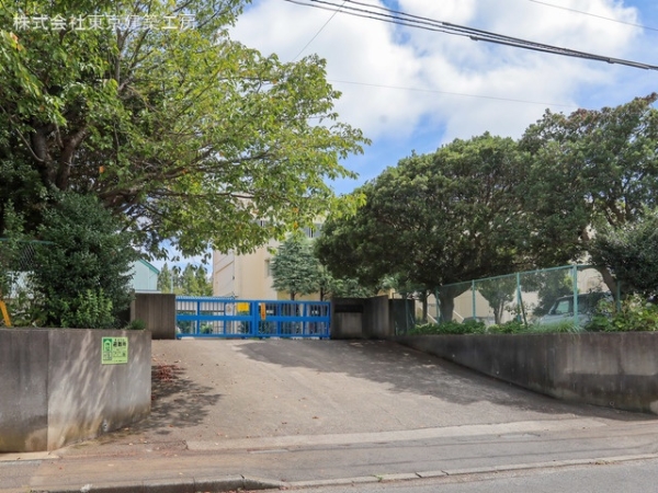 船橋市小室町の新築一戸建(船橋市立小室小学校)