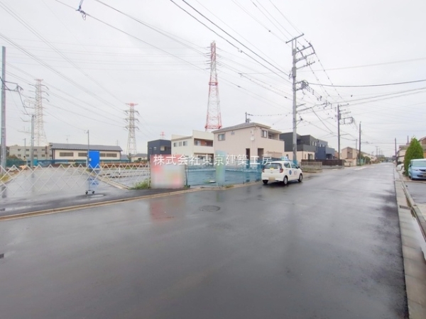 船橋市二和西5丁目の新築一戸建(前面道路含む現地写真)
