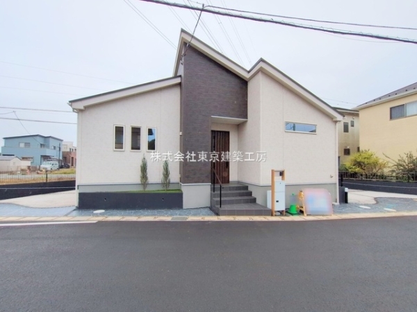 四街道市内黒田の新築一戸建