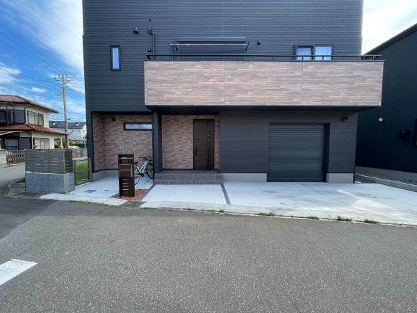 牛久市栄町６丁目の中古一戸建て