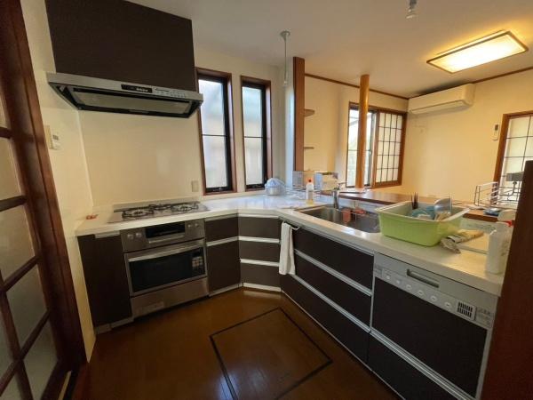 長山の大きな住宅