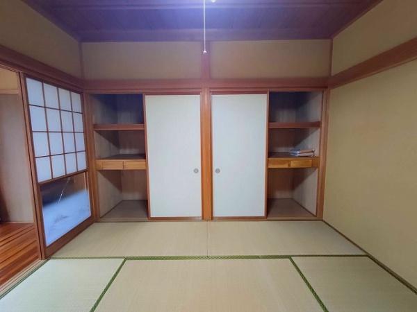 下妻市半谷の中古一戸建て