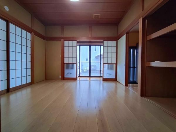 下妻市半谷の中古一戸建て