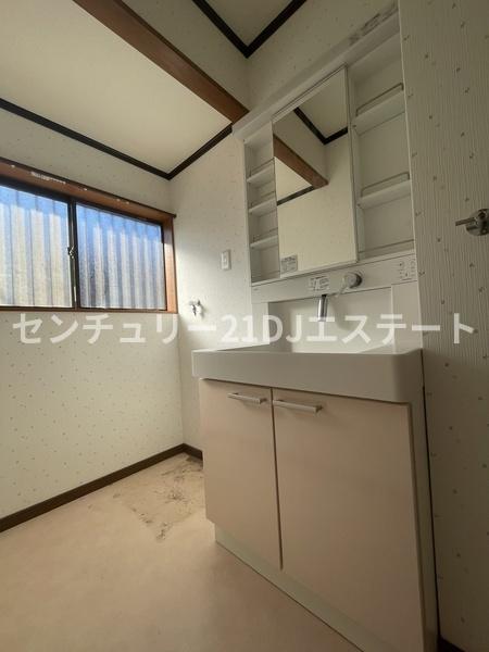 土浦市霞ケ岡町の中古一戸建て