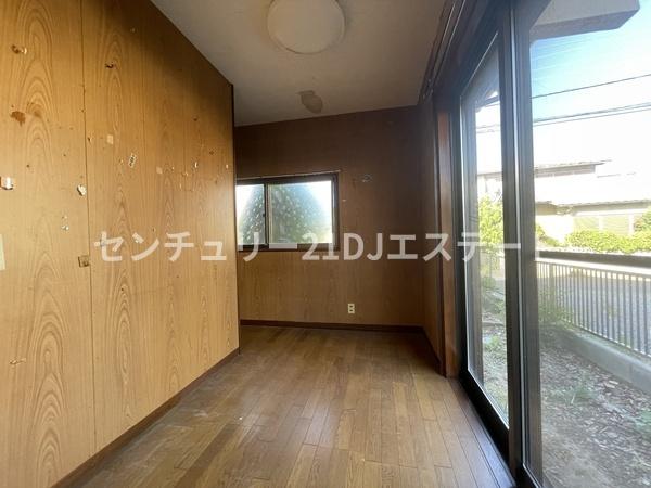 土浦市霞ケ岡町の中古一戸建て