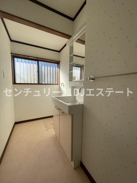 土浦市霞ケ岡町の中古一戸建て
