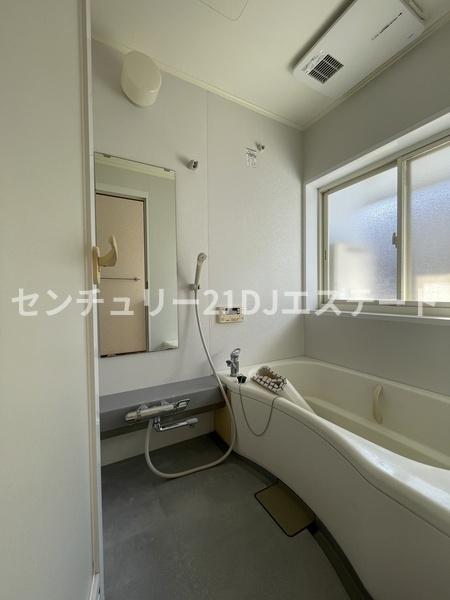 土浦市霞ケ岡町の中古一戸建て