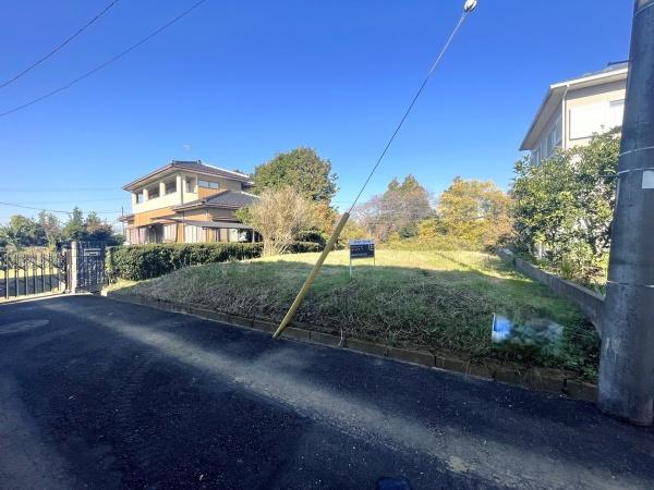 牛久市岡見町の売土地