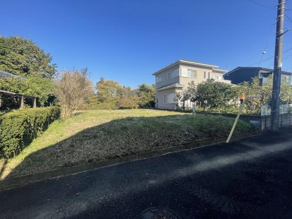 牛久市岡見町の土地