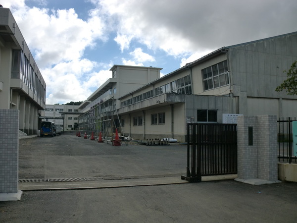 マ・トール土浦スカイマークレジデンス(土浦市立土浦第二小学校)