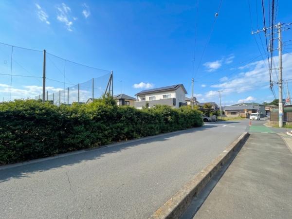 牛久市神谷2丁目　100坪　建築条件なし