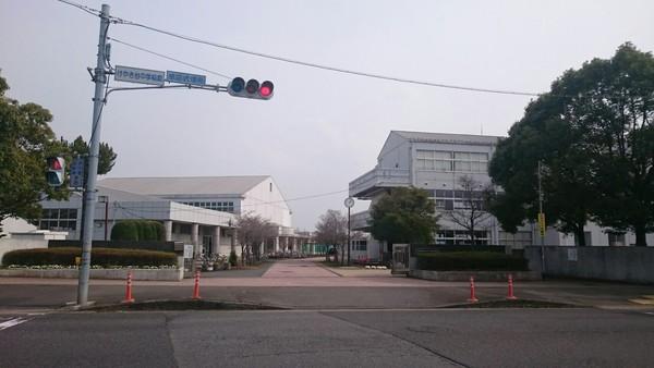 守谷市高野の土地(守谷市立けやき台中学校)