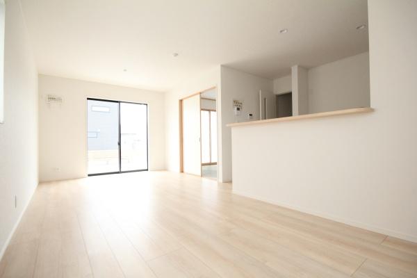 クレイドルガーデン　邑楽町鶉第5　3号棟