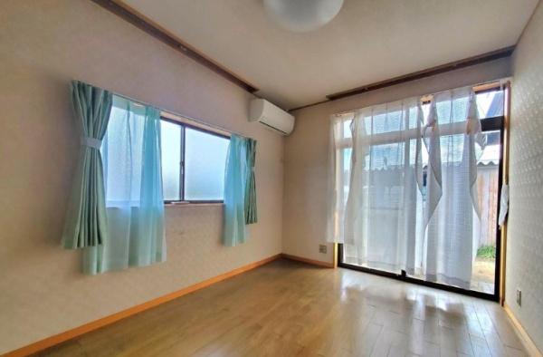 桐生市新里町新川　中古戸建