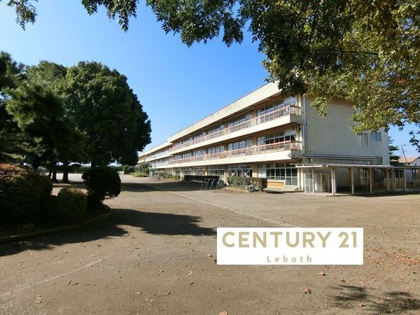 館林市美園町の中古一戸建て(館林市立第六小学校)