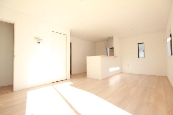 クレイドルガーデン　新田市野井町第2　4号棟