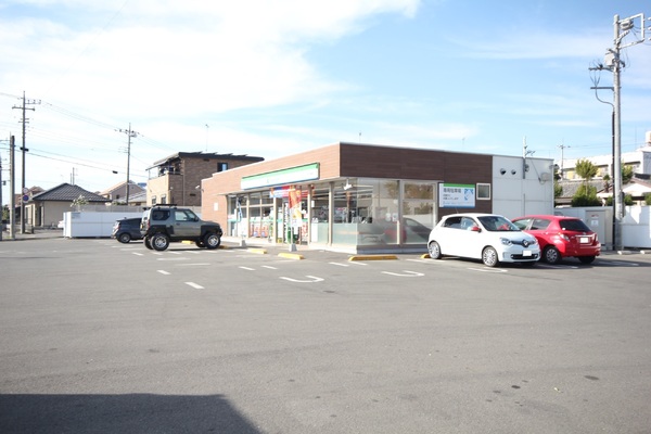 太田市新田木崎町の中古一戸建て(ファミリーマート 太田木崎町店)