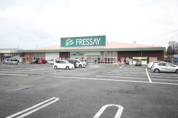 ケイアイ　大泉町朝日5丁目　1棟(フレッセイ　フォリオ大泉店)